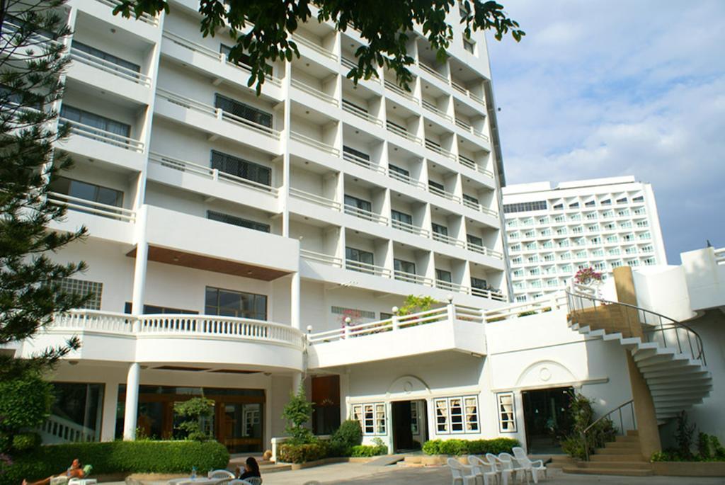 Royal Palace Hotel Pattaya Dış mekan fotoğraf